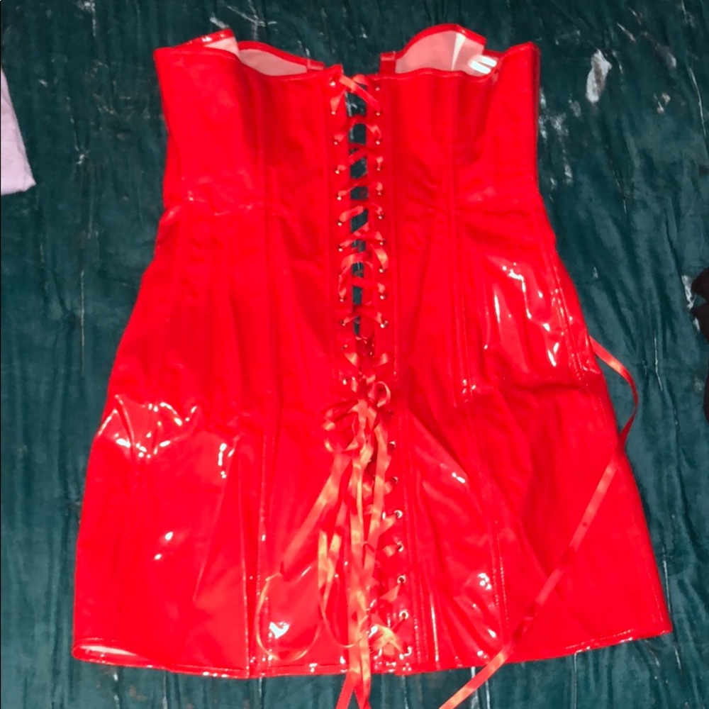 Dress - Picture 2 of 2